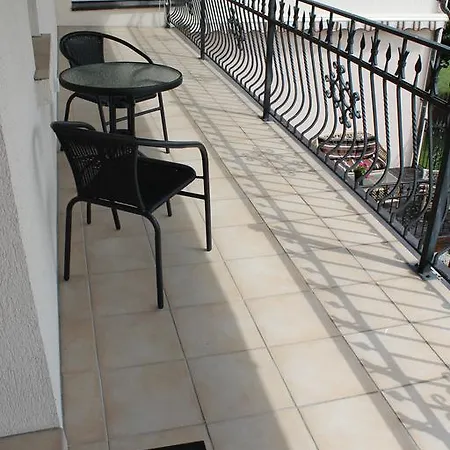 Guest house Sveciu Namai Lanko G. *