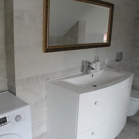 Sveciu Namai Lanko G. Klaipėda