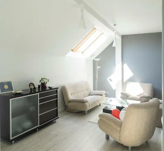 Sveciu Namai Lanko G. Svečių namai